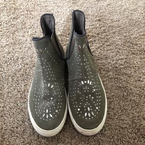 LF high top sneakers